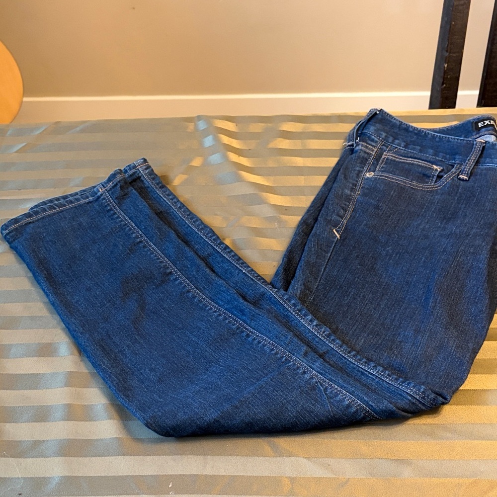 Express Dark Blue Denim Jeans. Low rise. 6 petite
